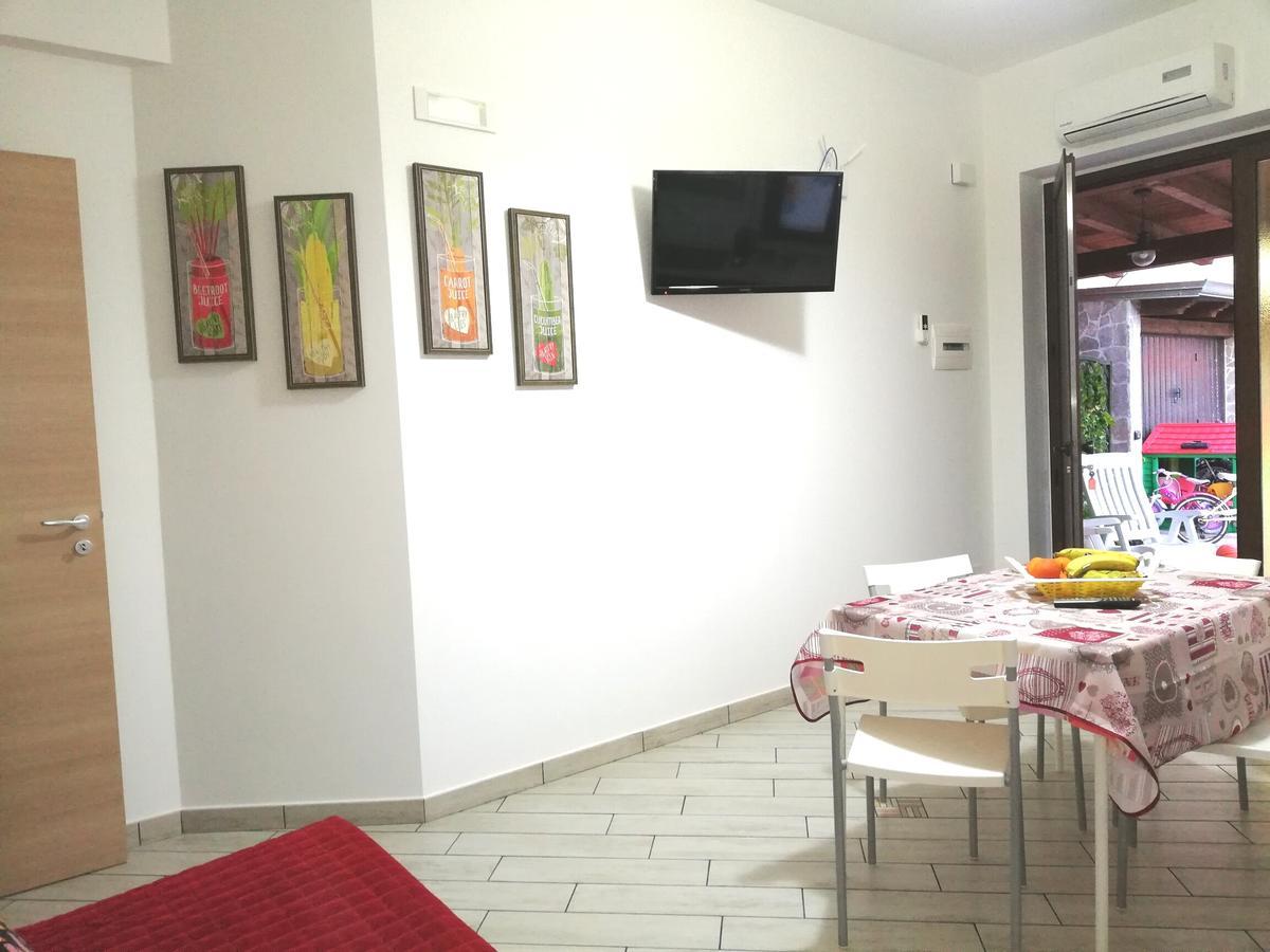 Capo D'Orlando Apartments Exterior foto