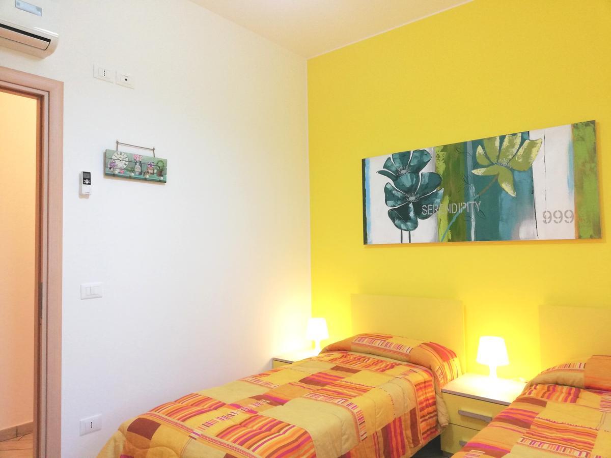 Capo D'Orlando Apartments Exterior foto