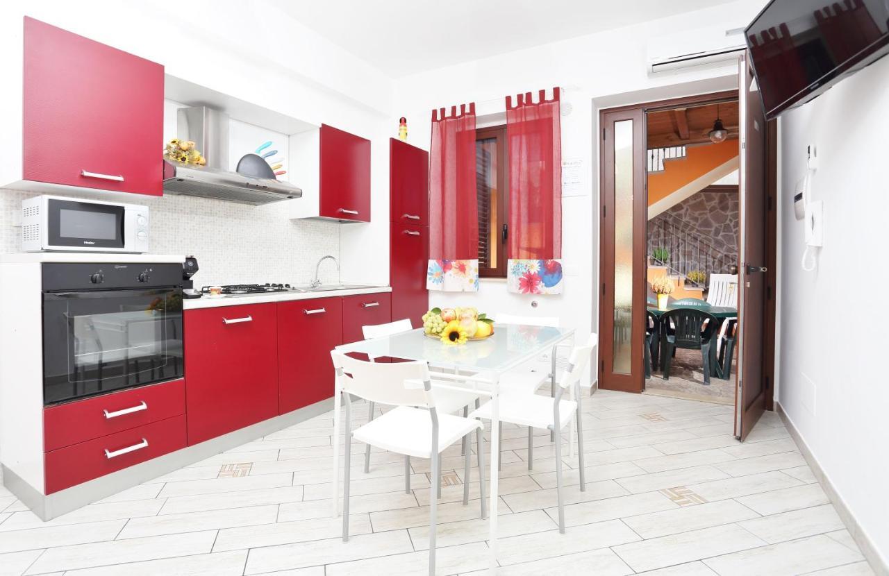 Capo D'Orlando Apartments Exterior foto